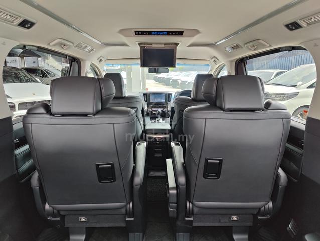 Cheapest OFFer 2021 Toyota ALPHARD 2.5 SC Unreg - 5