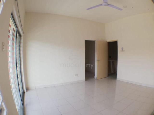Double Storey Freehold 4R3B Renovate Taman Desa Jati, Nilai For Sale 4