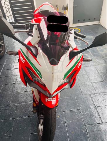 Carousel Image Selected