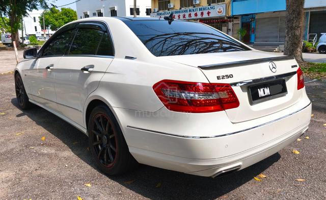 2012 Mercedes Benz E-CLASS 1.8 250 CGI AVNTGRDE - 4