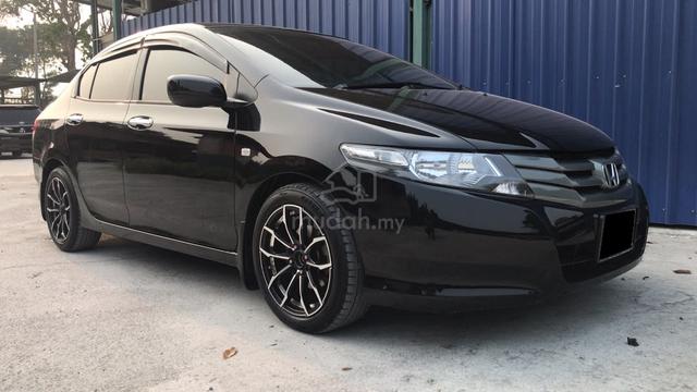 2011 Honda CITY 1.5 E (loan kedai) - 1