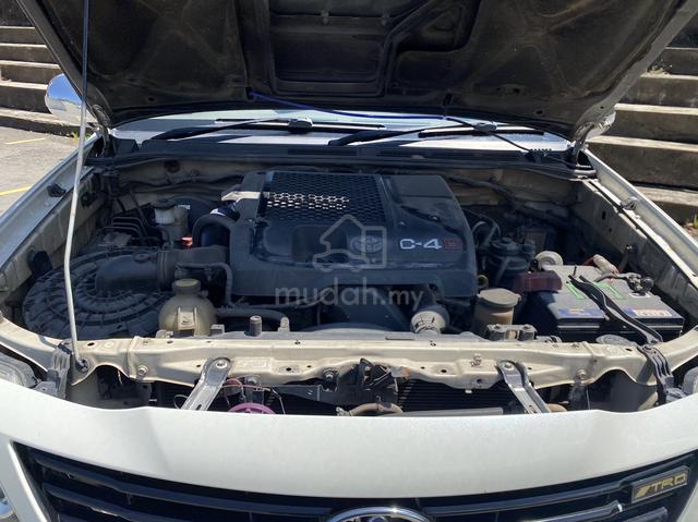 2005 Toyota FORTUNER 2.5 G (A) - 4