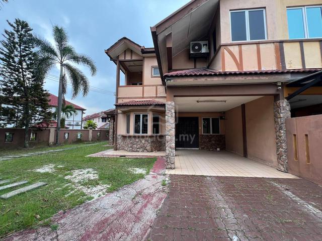 CORNER LOT Double Storey Terrace USJ 12 Subang Jaya 1