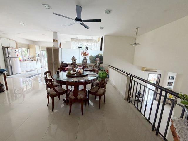 .🟥Valencia Corner, 3 Storey House🟥39x80, Freehold, Reno + Extend 1