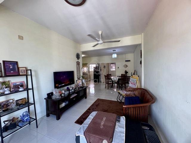 Unipark Condominium 1