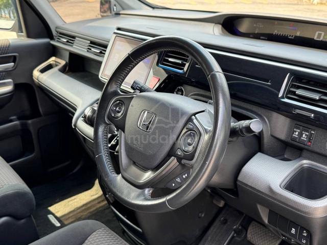 2017 Honda STEPWAGON 1.5 SPADA (A) - 5