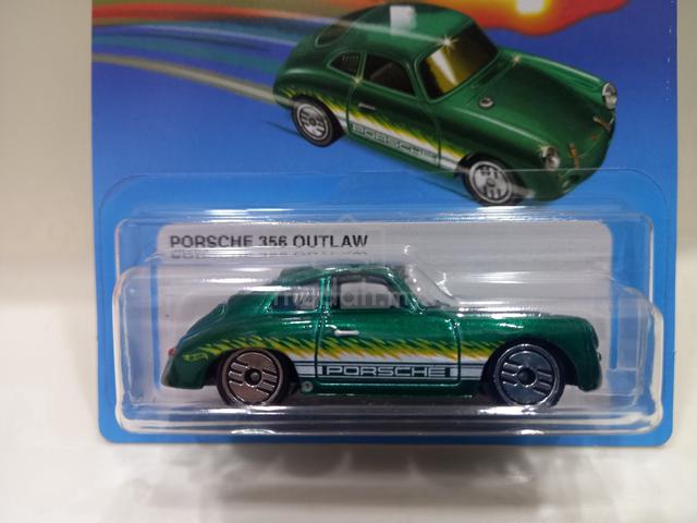 Hot Wheels Ultra Hots Porsche 356 Outlaw Diecast - photo 2 of 6