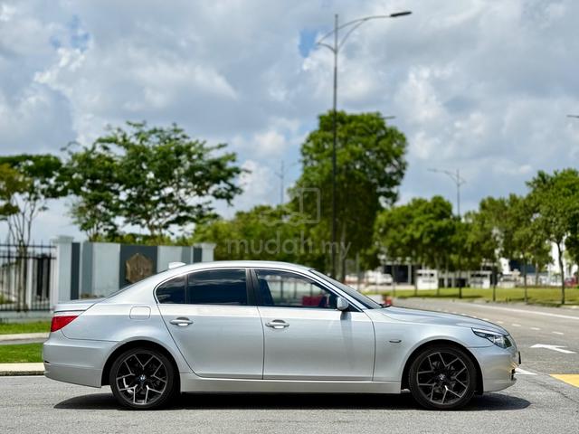 -2009- Bmw 523i 2.5 SE FACELIFT (A) CASH AND CARRY - 2