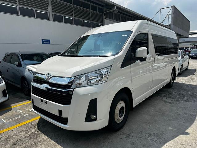 2026 Toyota HIACE 2.8 SLWB WINDOW VAN READY STOCK - 2