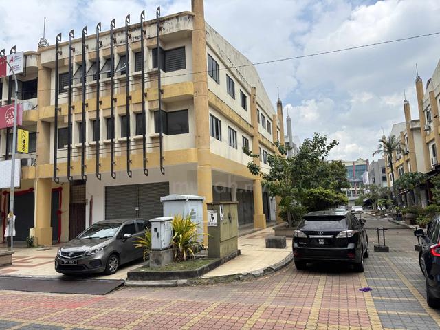Bandar Baru Klang, BBK, Jln Tiara - 3 Storey Shop-Office【ENDLOT】 1