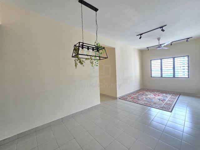 Seruling Apartment 1