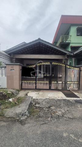 Rumah Teres 1.5 Tingkat Sri Petaling 1