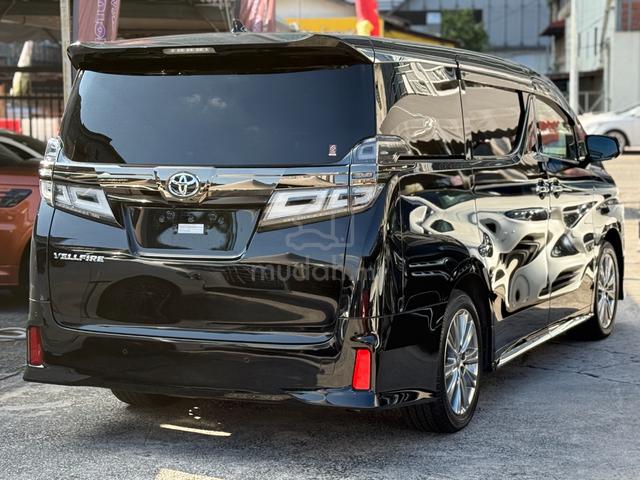 Toyota VELLFIRE 2.5 GOLDEN EYE SUNROOF FULL LOAN - 2