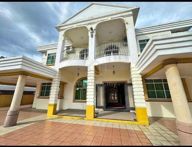 2Lot Semi-D Convert to Bungalow unit, Kingfisher Likas, SUPER CHEAP 1