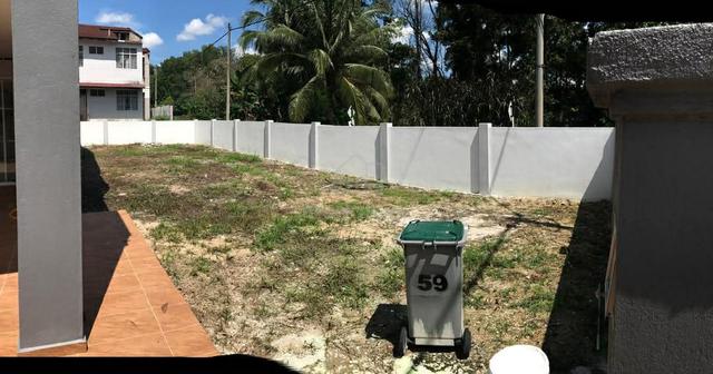 Nice Double Storey Terrace Corner In Sikamat Sri pulai For Sale 1