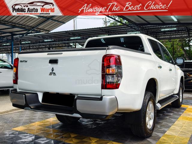 Mitsubishi TRITON 2.4 VGT 4WD FACELIFT PERFECT WTY - 2