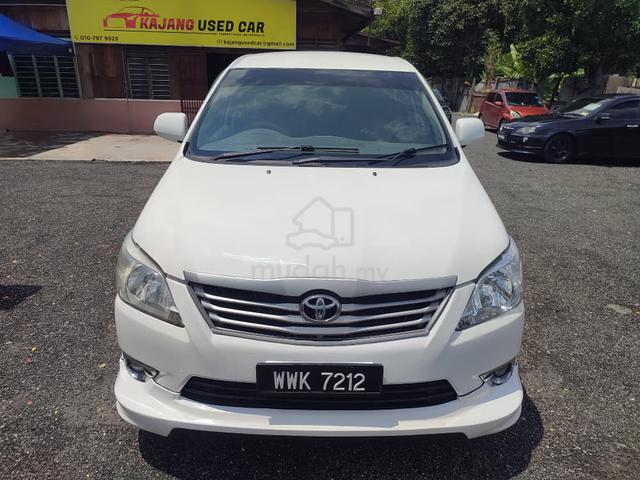 2011 Toyota INNOVA 2.0 E FACELIFT (A) - 5