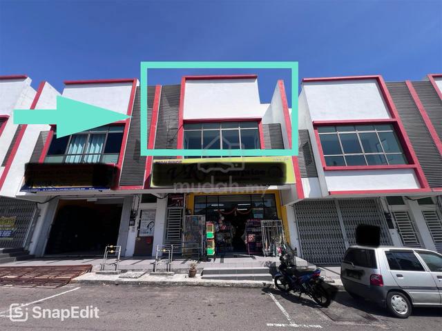 Kluang @ Taman Delima 2 - First floor Shop Lot For Rent (Carpet Floor) 1