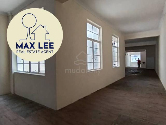 [FIRST FLOOR BIG SIZE] LEBUH BISHOP GOOD LOCATION GEORGETOWN 2700sf 2