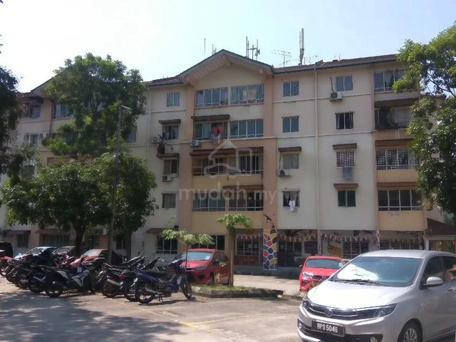Apartment Indah 1