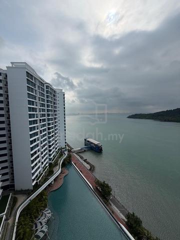 Queens Residences Q1 @ Queens Waterfront 1