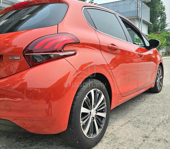 2017 Peugeot 208 1.2 PURETECH (A)HATCHBACK - 4
