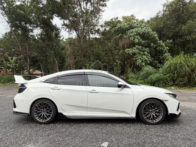 2016 Honda CIVIC 1.8 S (A) - 3