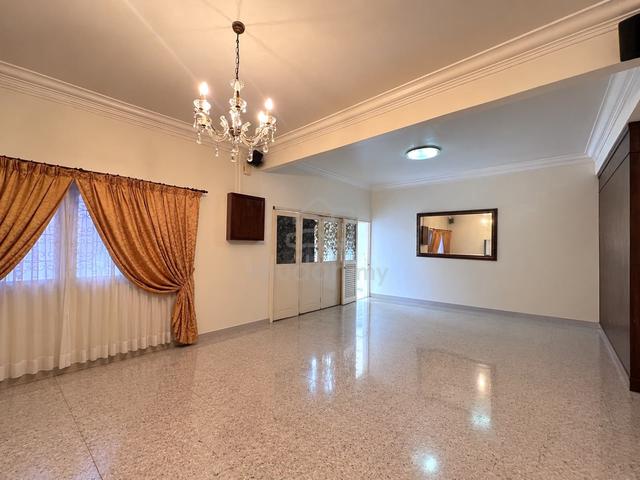26x75 ⭐ END LOT Double Storey Sea Park Pj near LRT Taman Paramount 1