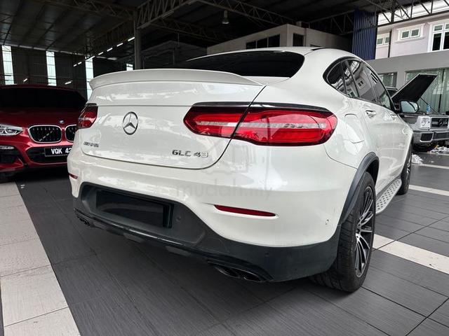 2017 Mercedes Benz GLC 43 AMG COUPE Well Maintain! - 2