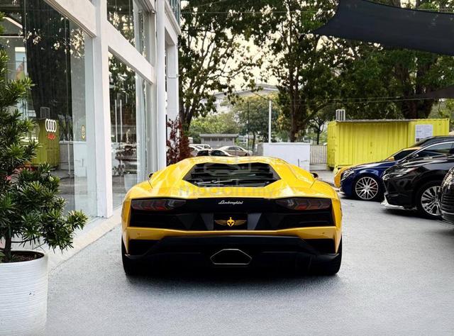 2017 Lamborghini AVENTADOR 6.5 S (A) - 5