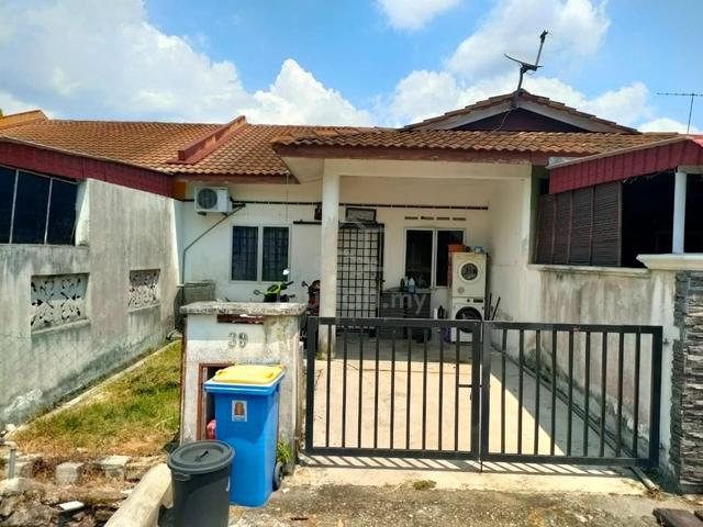 Single Storey Terrace House - TAMAN BANTING BARU 1
