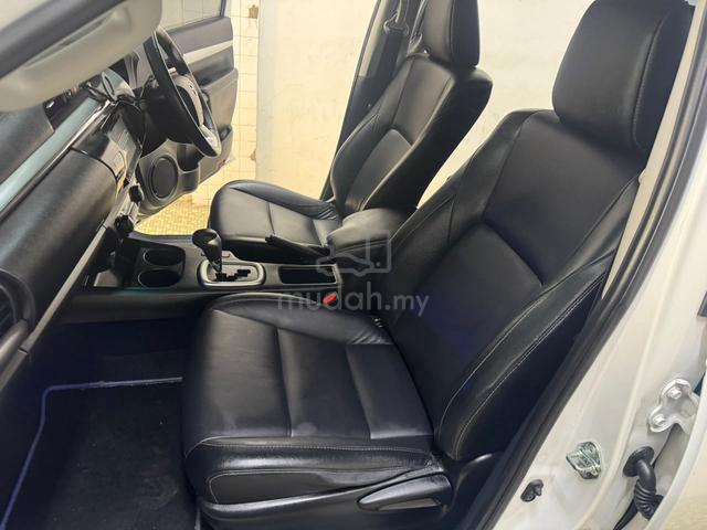 2022 Toyota HILUX 2.4 V(A)SERVICE TOYOTA 2027 - 4