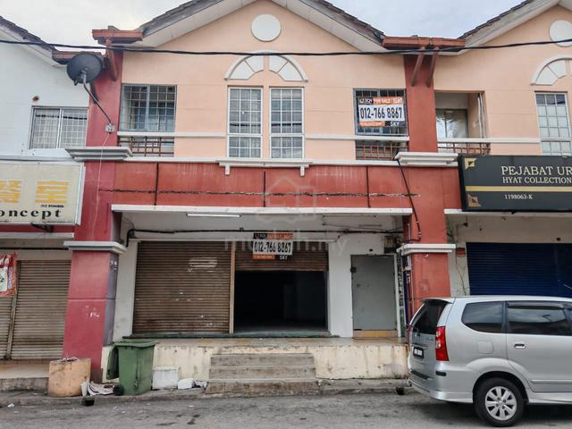 2sty Shop Rent, Seri Kembangan, Balakong, Taman Putra Budiman, 1