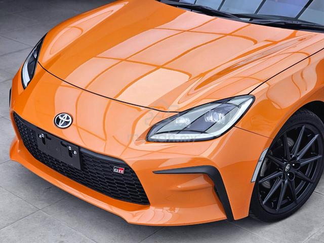 2023 Toyota GR86 2.4 RZ 10TH ANNIVERSARY EDI (M) - 5