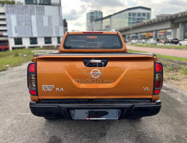 2016 Nissan NAVARA 2.5 VL KEYLESS LEATHER SEAT (A) - 4
