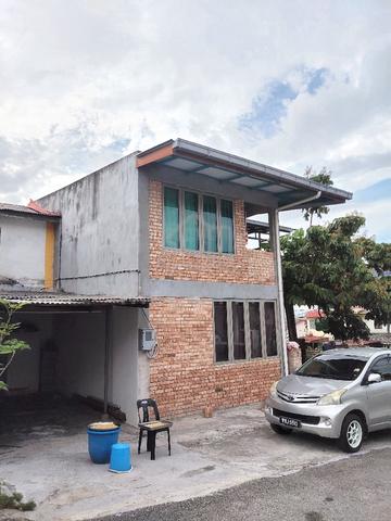 CONNER LOT 2 Storey BELOW MARKET Tmn Usaha Jaya Kepong 1