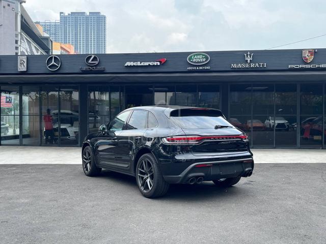 2023 Porsche MACAN T 2.0 PDLS + BLACK INTERIOR - 2