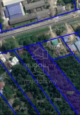 Teluk Kerang Road Side Land 1