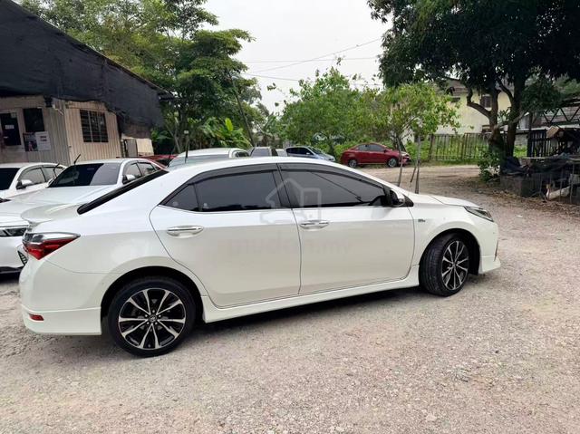 Toyota Altis 2.0 V Facelift ( A)2017 - 5