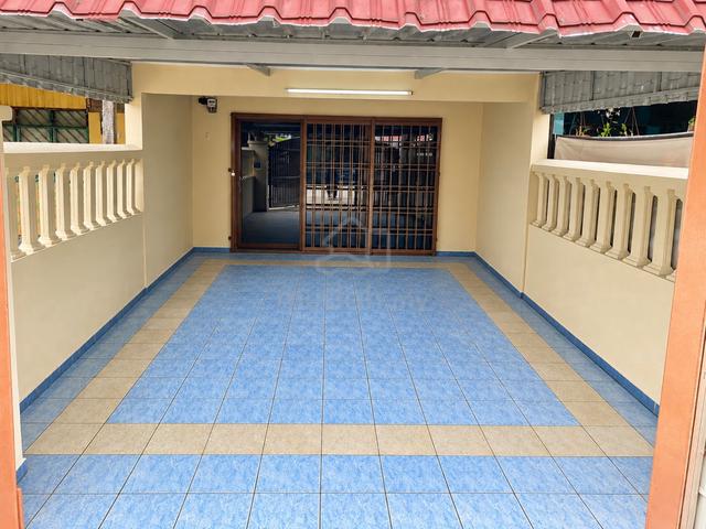 Taman Megah Ria, renovated unit, 20 minit to CIQ, tak perlu Deposit 1