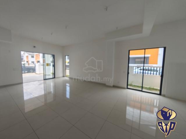Teluk Panglima Garang double storey terrace below market value 1