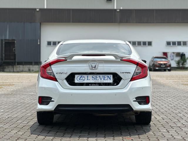 2016 Honda CIVIC 1.8 I-VTEC (A) - 5