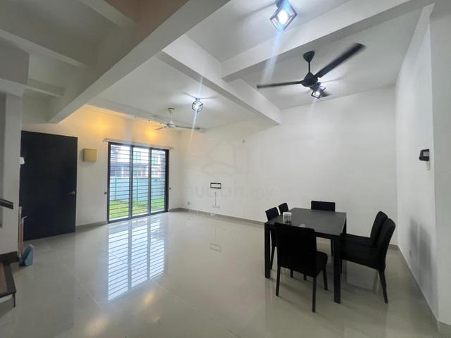 Near PLUS Toll🌟2 Sty Murni Ainsdale with A/C, W/Heater 1