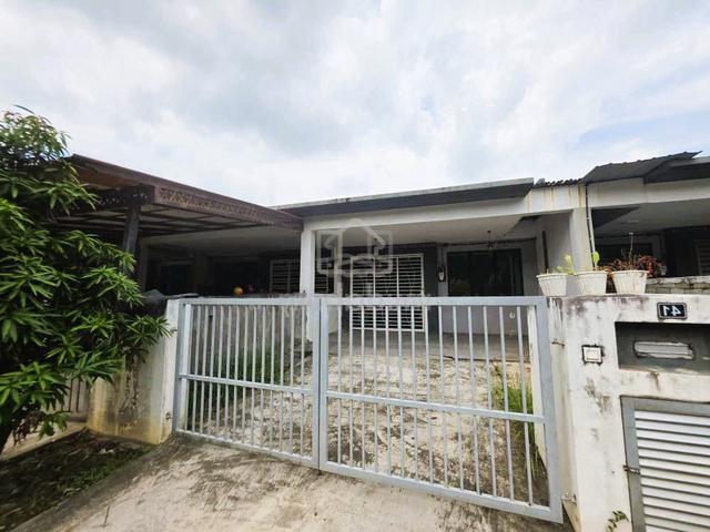 Besar 20x90 Full Loan NI Taman Dataran Abadi dekat KLIA Salak Tinggi 1