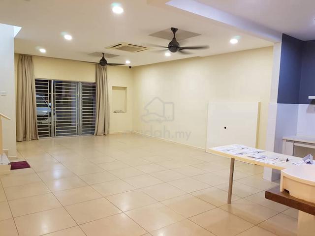 D'Alpinia 2 Storey 22x75 Bumi Lot@ Sierra 16 Puchong (Full Loan Extend 1