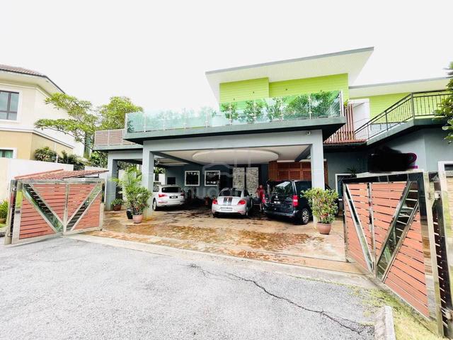 CORNER Country Heights Kajang Modern Design Bungalow House 1