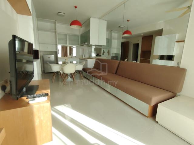The Peak SOHO 1