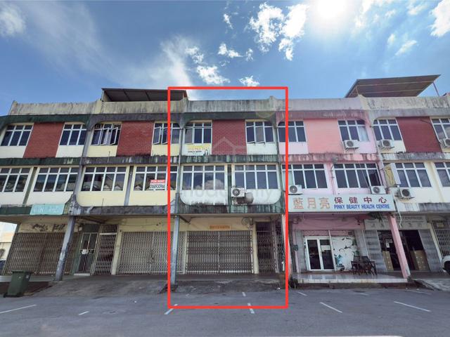 Ang Cheng Ho 3 Storey Shoplot For Sale 1