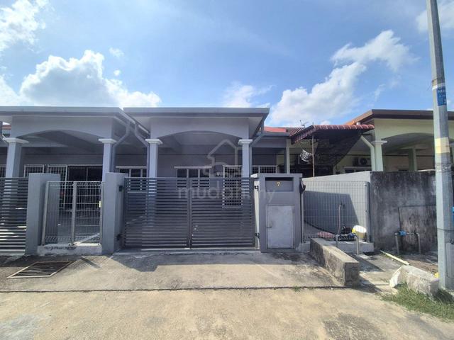Single Storey Seksyen 30 Taman Bunga Raya Jalan Kebun Shah Alam 1