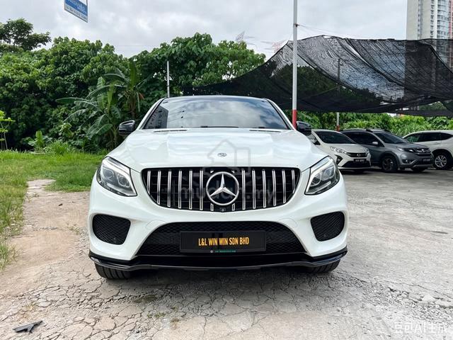 17/21 Mercedes Benz GLE43 AMG** otr w/o ins & r/t - 4
